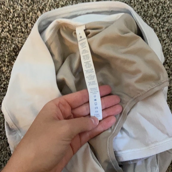 Lululemon shorts - Picture 3 of 3